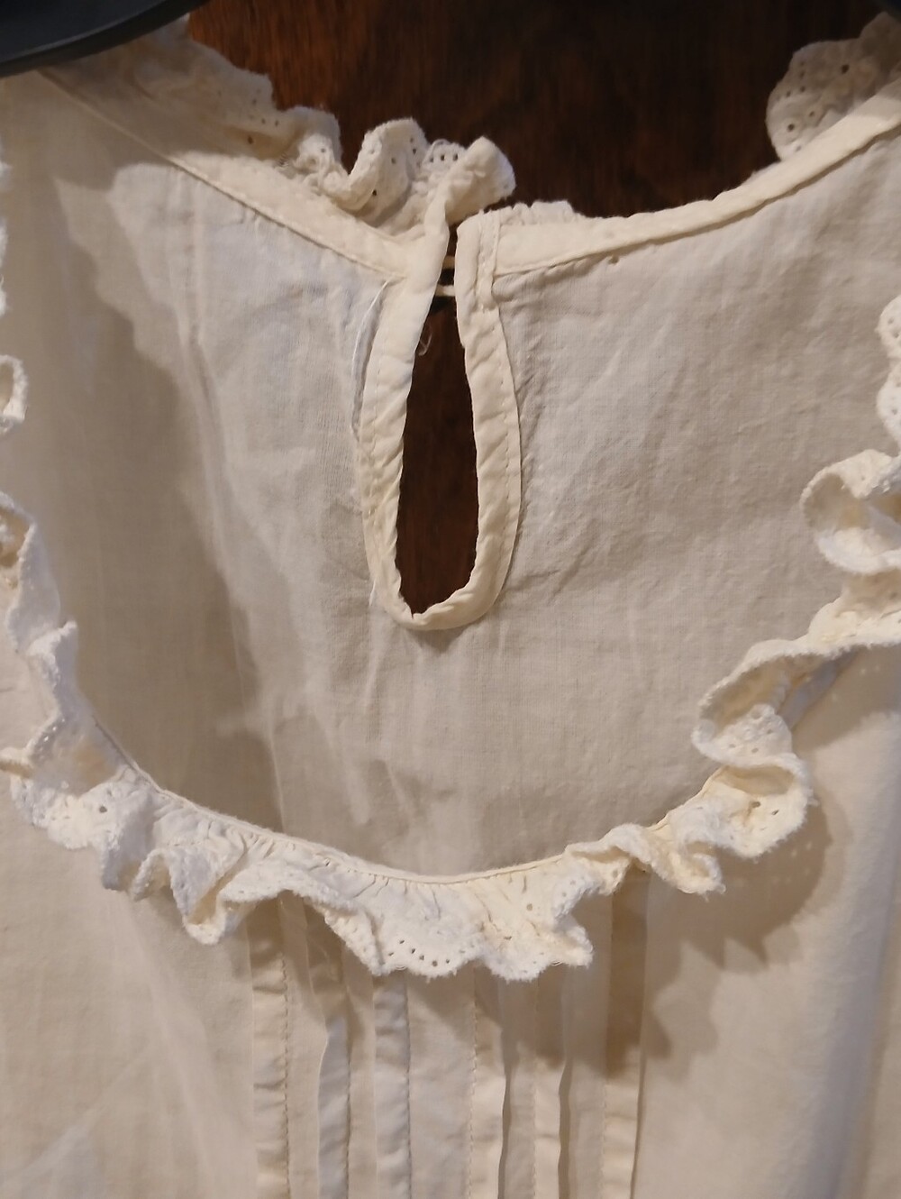 NWOT/ cream sleeveless eyelet maxi dress - Picture 3 of 8